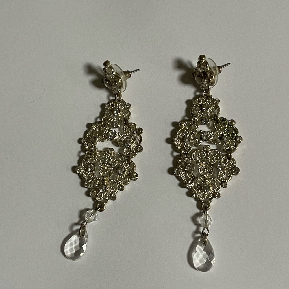 Sparkly Costume Jewelry Earrings Prom/ Homecoming